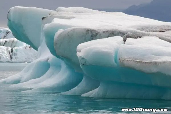 世界上最诡异的冰块