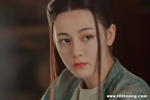 而李世民和李建成之间的矛盾可以说是由来已久,很早的时候就有谋士劝