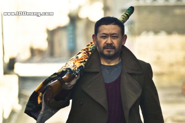 姜武拿枪打村长的电影